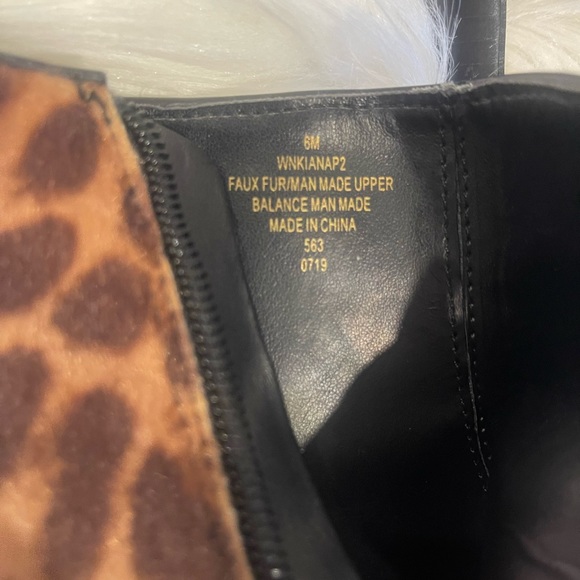 Nine West Faux Fur Leopard Fur Heeled Booties Sz 6 - Picture 6 of 9